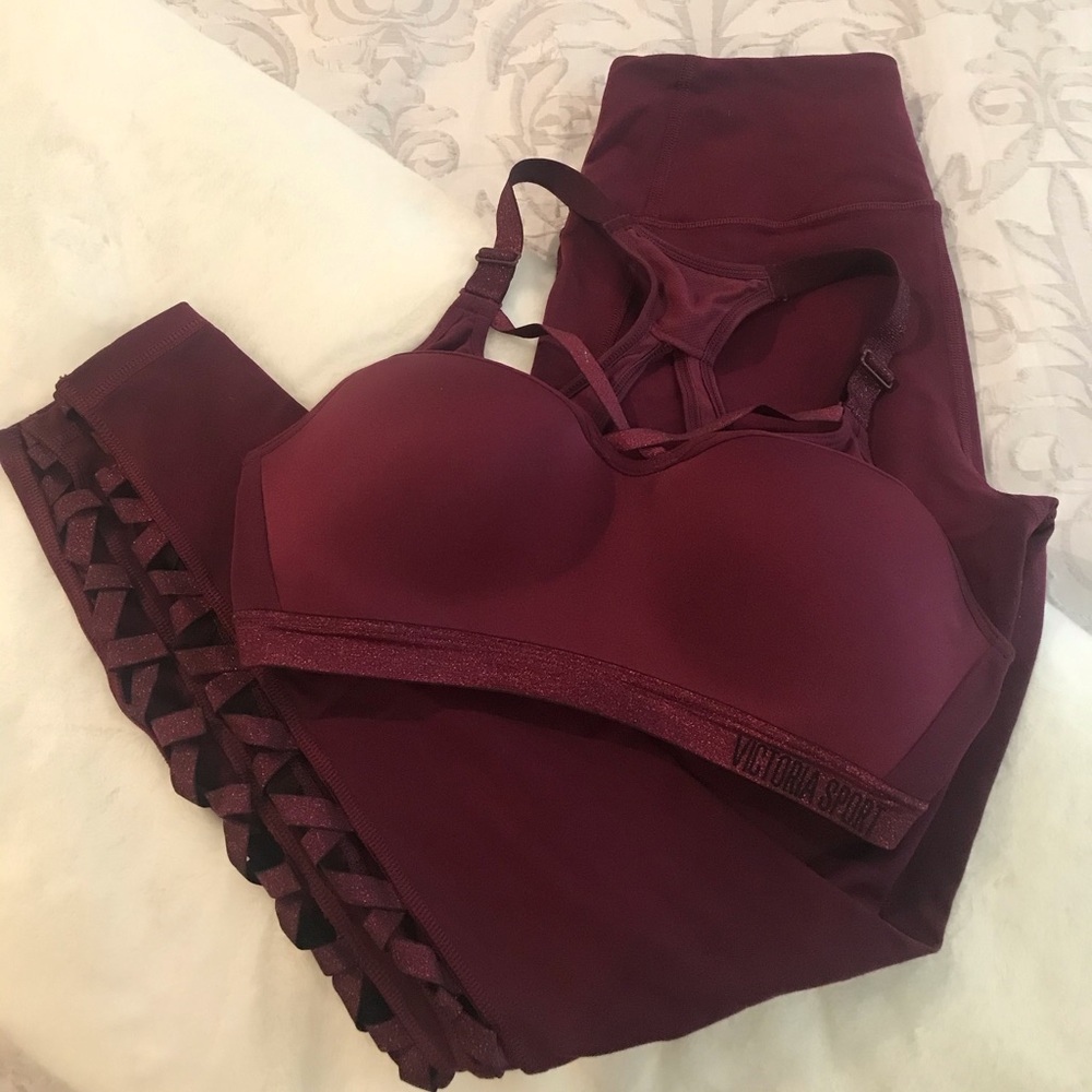 ▪️Victoria’s Secret Knockout Leggings & Bra▪️